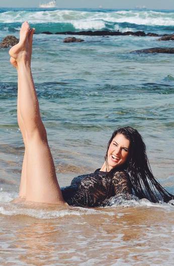 Mankenlik kariyeri basketbolun önüne geçti