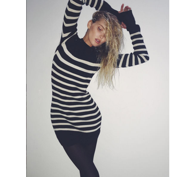 Victoria's Secret  meleğinden Instagram şov: Elsa Hosk