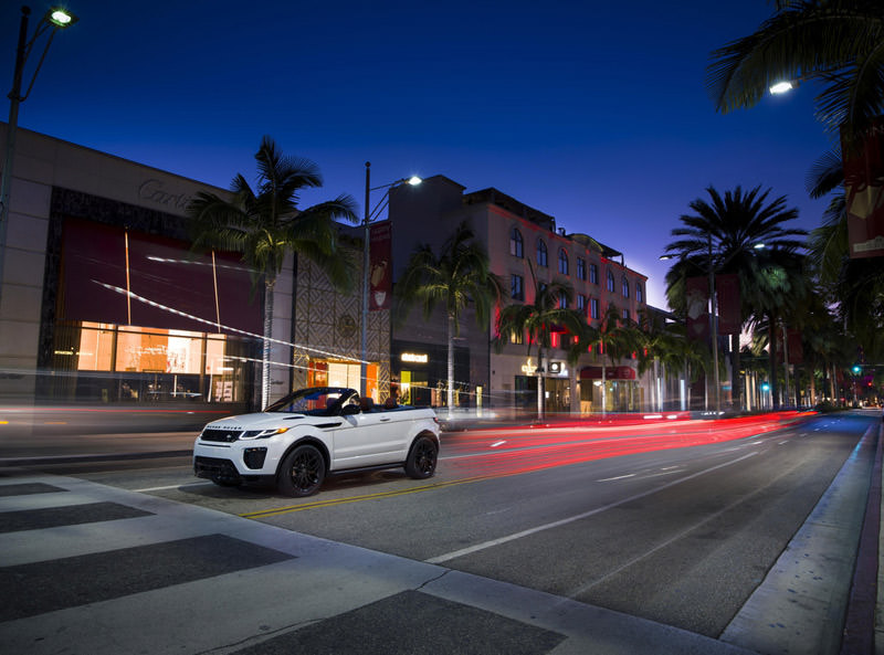 Land Rover rekor kırıyor