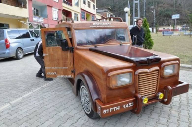 Tasarımlarına hayran kalacağınız 25 muhteşem ahşap araba