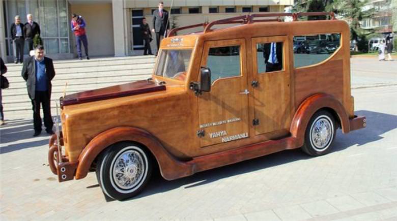 Tasarımlarına hayran kalacağınız 25 muhteşem ahşap araba