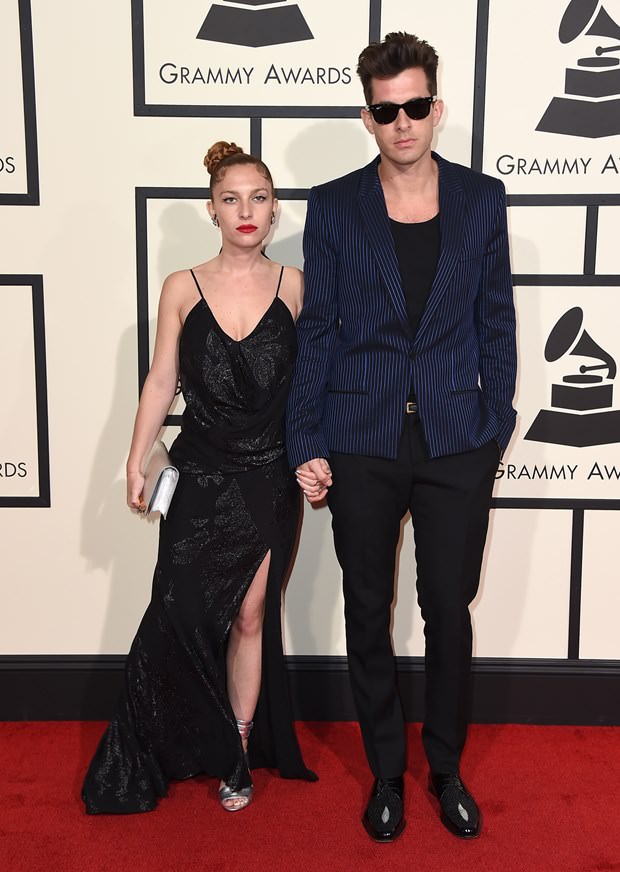 2016 Grammy ödülleri sahiplerini buldu