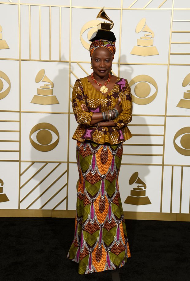 2016 Grammy ödülleri sahiplerini buldu