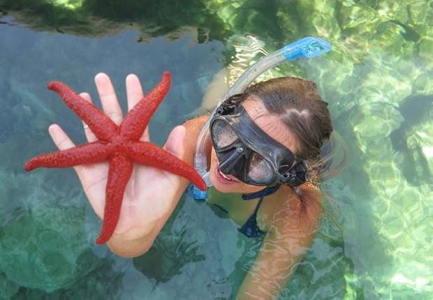 Beş kuruş ödemeden dünyayı geziyorlar