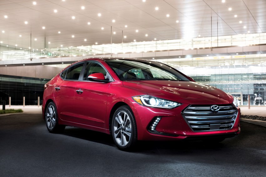 Hyundai Elantra Sport  yıl sonunda gelecek!