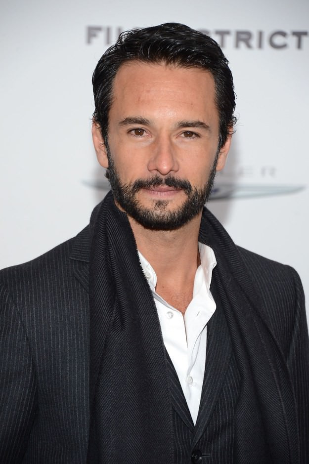 Takım elbise giyerken dikkat edilmesi gerekenler!