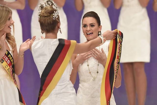 2016 Almanya güzeli Lena Bröder