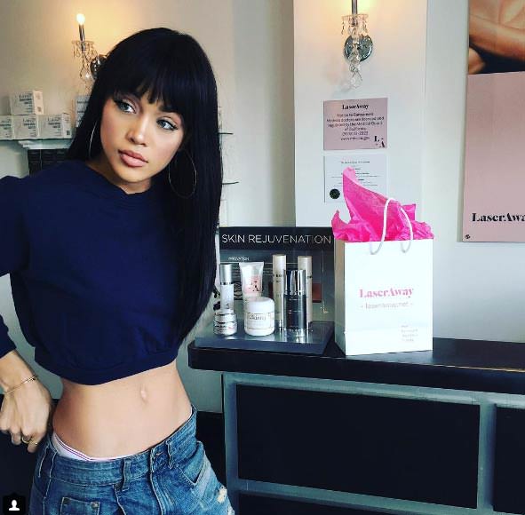 Jasmine Sandersi Instagram'da şaşkına çevirdi