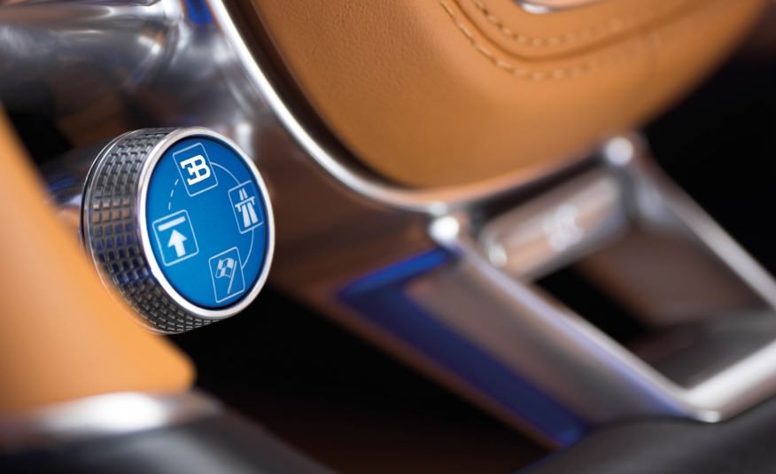 Bugatti'den beklenen geldi!