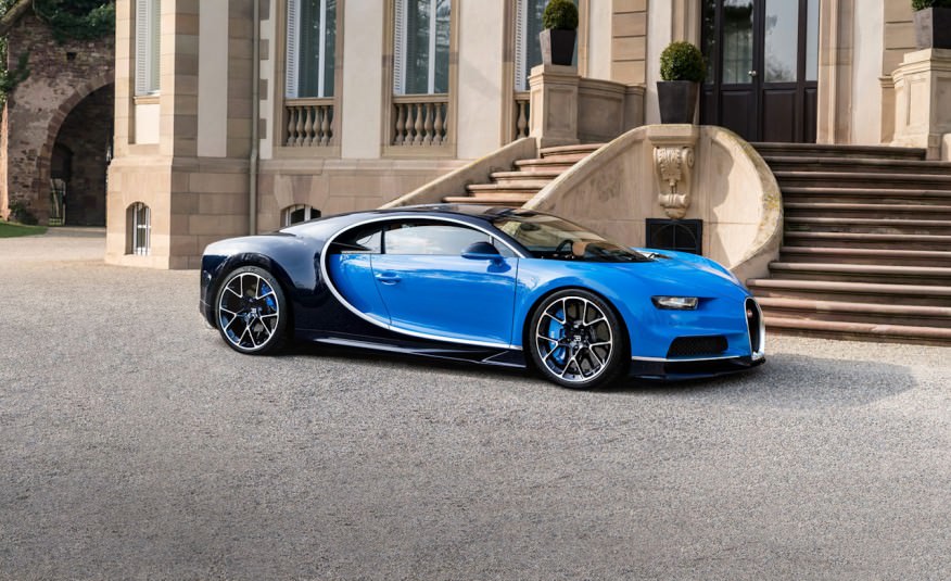 Bugatti'den beklenen geldi!
