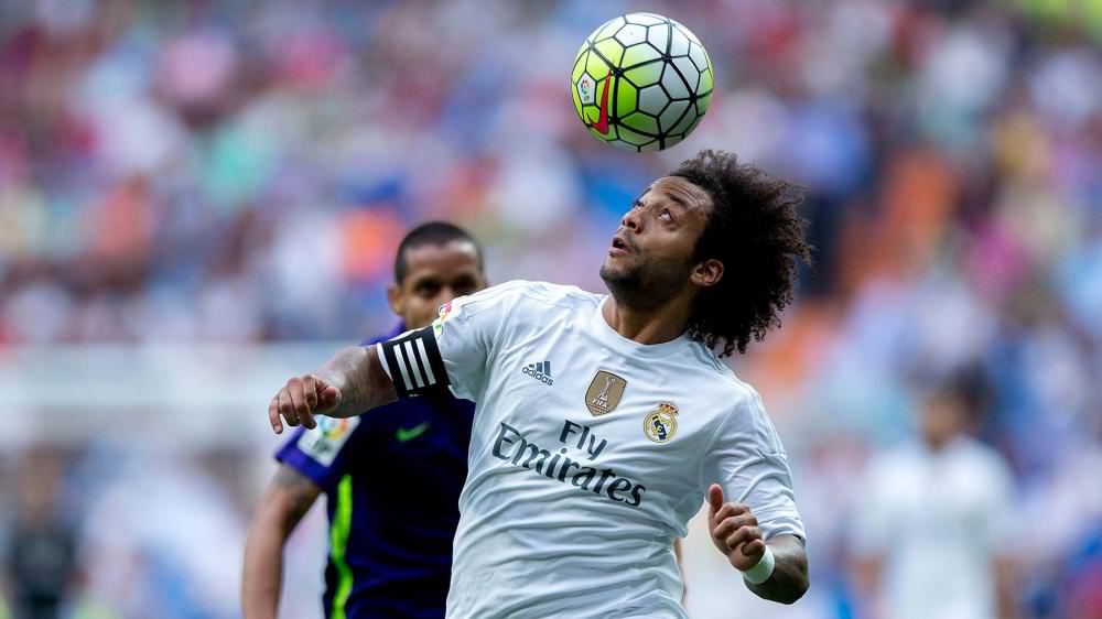 2015 yılı dünyanın en iyi 100 futbolcusu