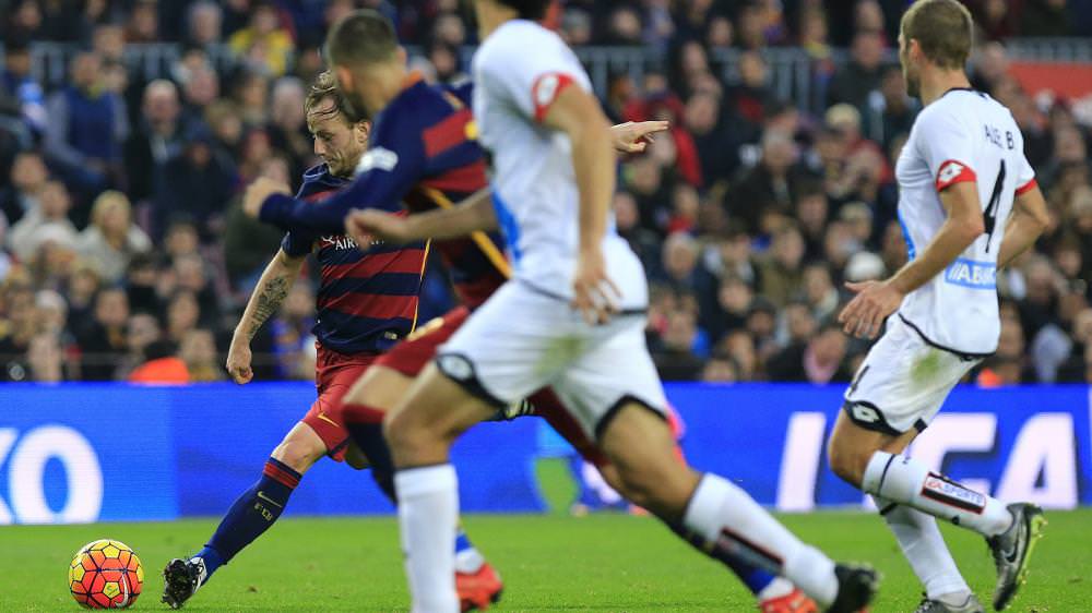 2015 yılı dünyanın en iyi 100 futbolcusu