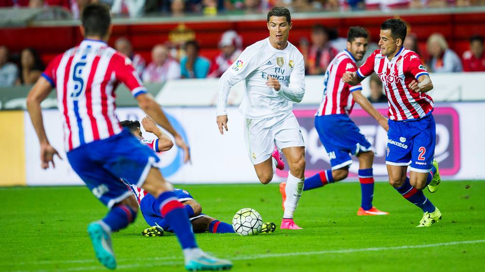 2015 yılı dünyanın en iyi 100 futbolcusu