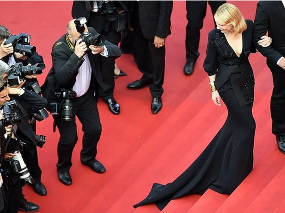 Soluk benizli aktris: Cate Blanchett