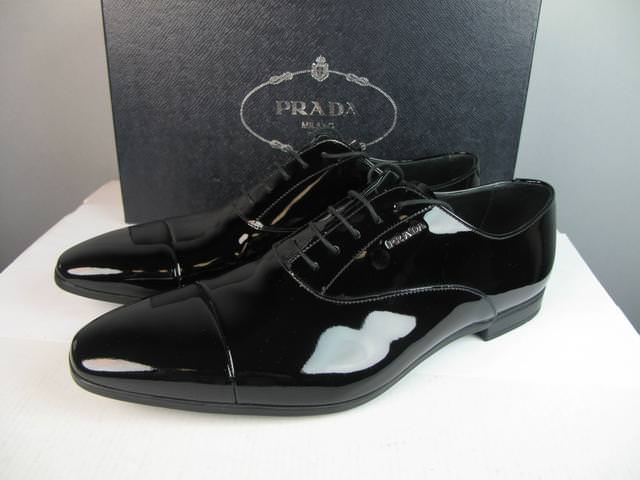 Erkekler için zamanı asla geçmeyen giyim kuşam önerileri