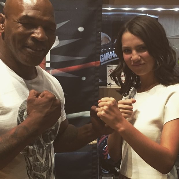 15 yaşında 6 milyon dolarlık doğum günü kutlayan kız:  Maya Henry