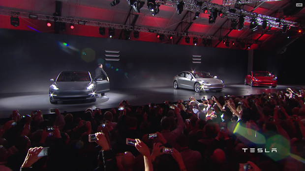 Ucuz elektrikli otomobil geliyor