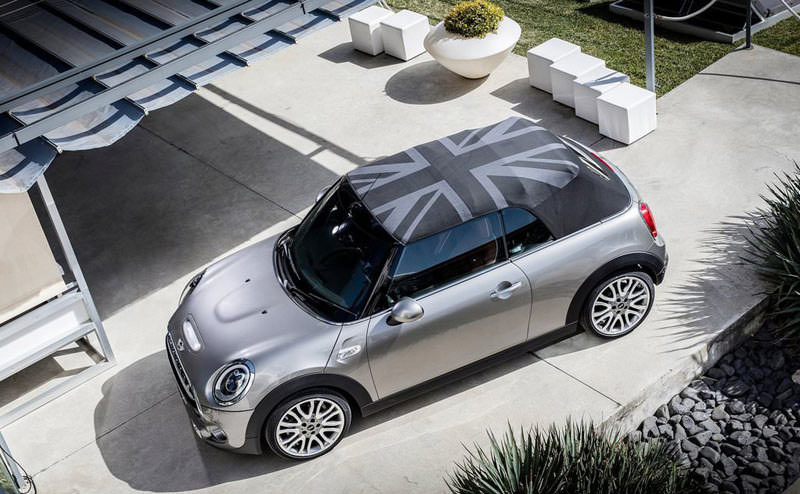 Daha güçlü tasarım: Mini Open 150 Convertible Edition