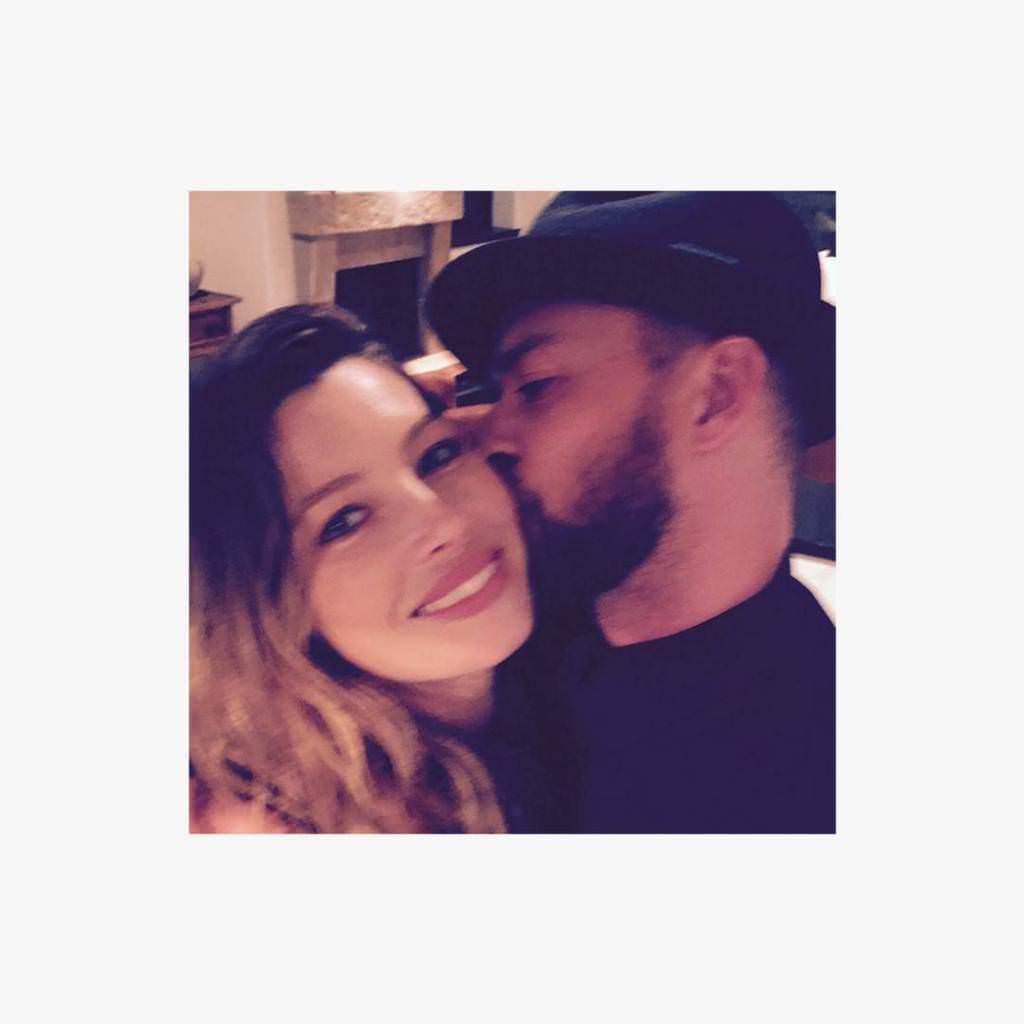 Instagram Paylaşımlarına Bayıldığımız Ünlü Çiftler