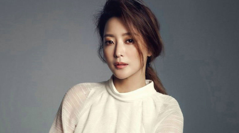 Güzellikleriyle dikkat çeken 27 Güney Koreli ünlü