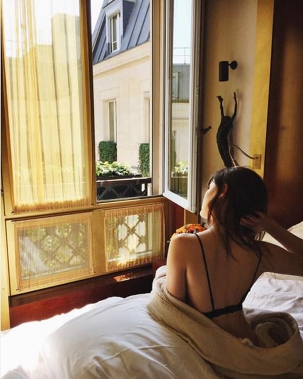 22 yaşında milyonluk blogger