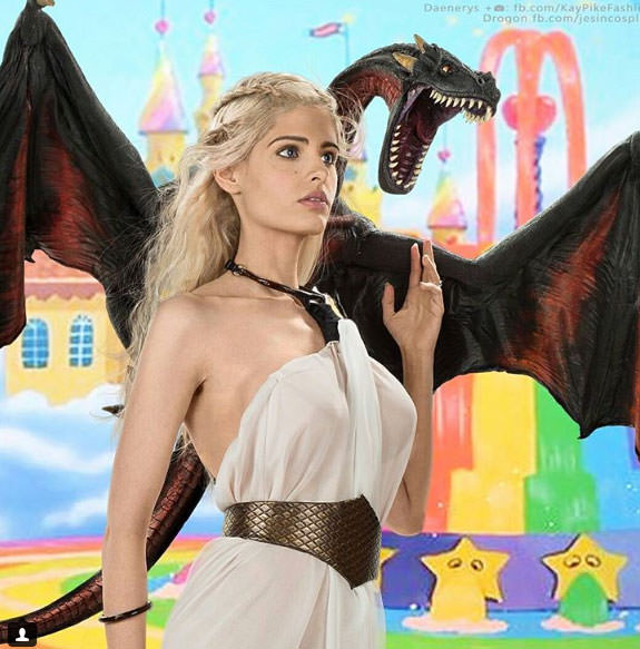 Kendini çizgi roman karakterleri gibi boyadı fenomen oldu