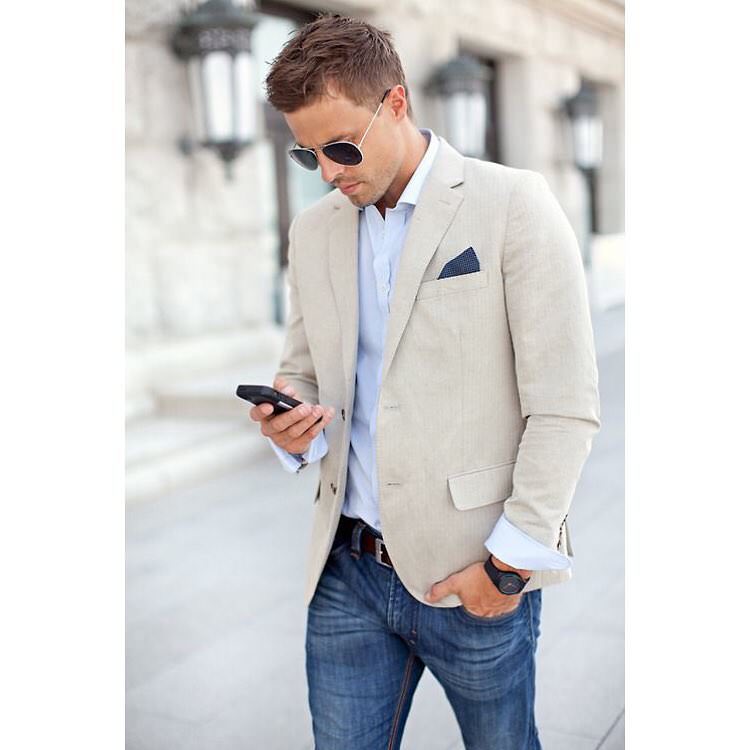 Profesyonel yaşamda erkekler nasıl giyinmeli?