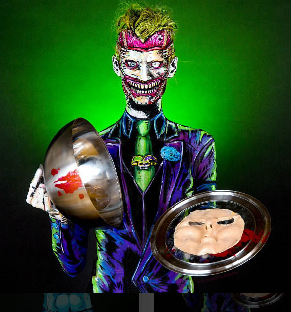 Kendini çizgi roman karakterleri gibi boyadı fenomen oldu