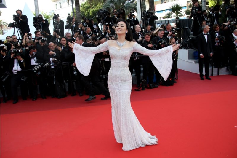2016 Cannes'da şıklık yarışı!
