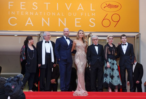 Blake Lively tüm ilgiyi topladı!