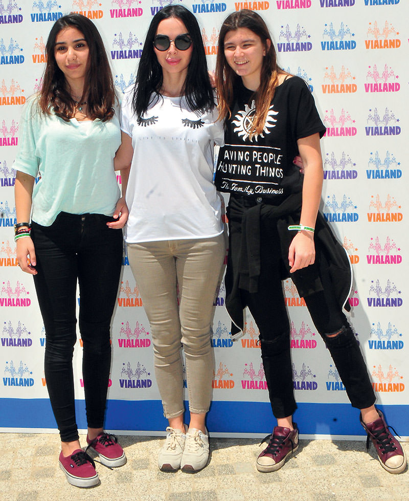 Ünlü isimler ve çocukları Vialand’de bir araya geldi