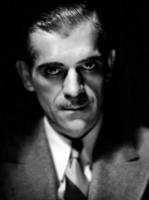 Sinemanın ünlü maskelerinin arkasındaki yüzleri