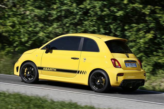 Cep roketi Abarth 595