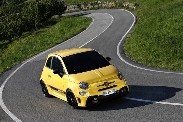 Cep roketi Abarth 595