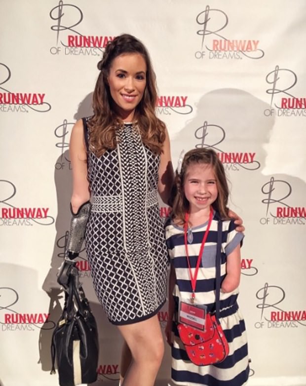 Tek kollu model Rebekah Marine