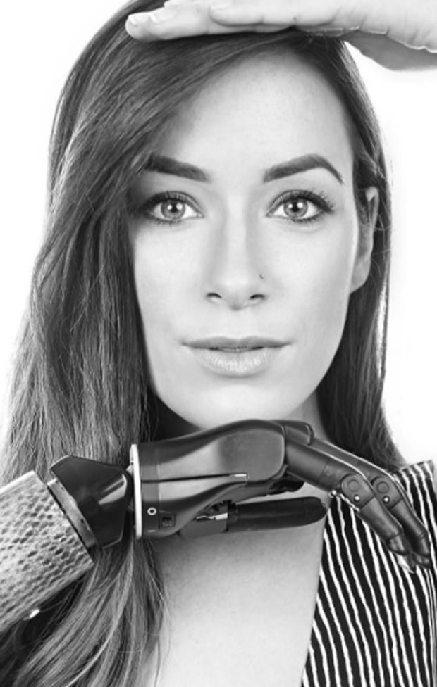 Tek kollu model Rebekah Marine