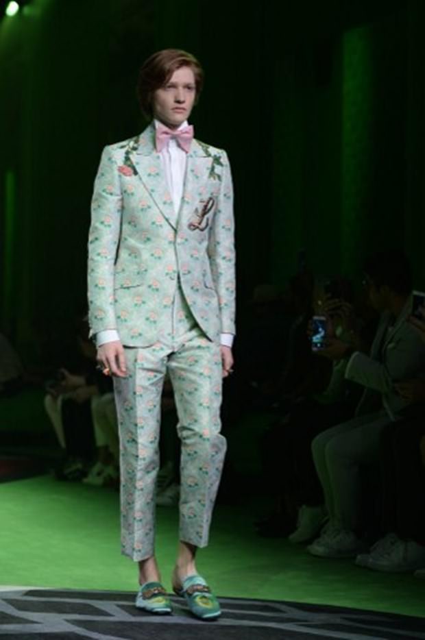 Erkek giyimde harikalar diyarı konsepti