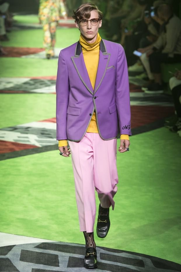 Erkek giyimde harikalar diyarı konsepti