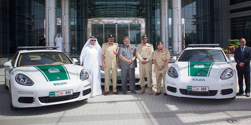 Dünyanın en pahalı 10 polis arabası .