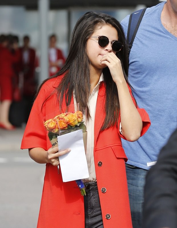 Selena Gomez'in kırmızı takıntısı