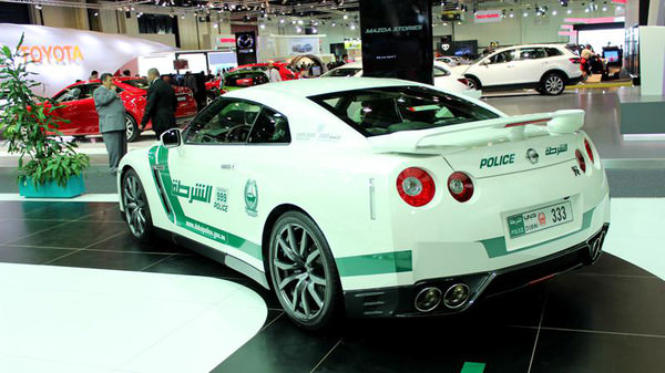 Dünyanın en pahalı 10 polis arabası .