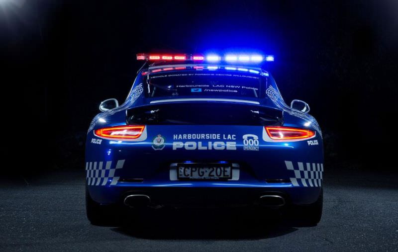 Dünyanın en pahalı 10 polis arabası .