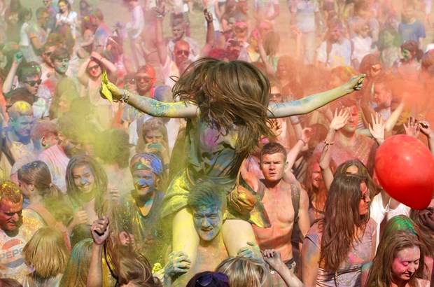 Kiev'de Holi Festivali
