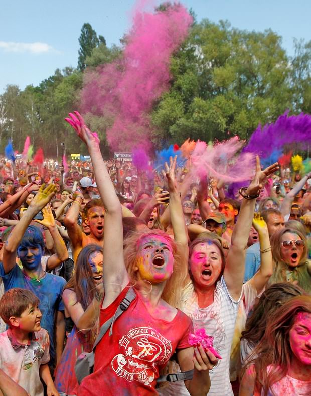 Kiev'de Holi Festivali