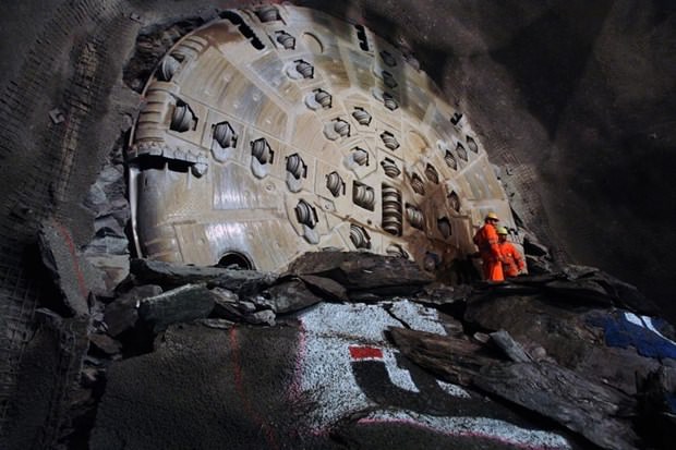 Dünyanın en uzun ve en derin tüneli