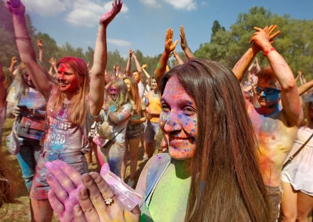 Kiev'de Holi Festivali