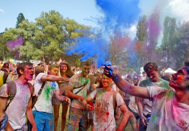 Kiev'de Holi Festivali