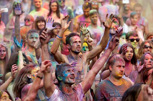 Kiev'de Holi Festivali