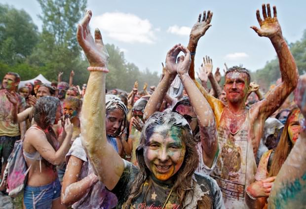 Kiev'de Holi Festivali