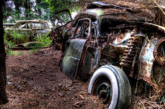 Hayaletli Otomobil Mezarları